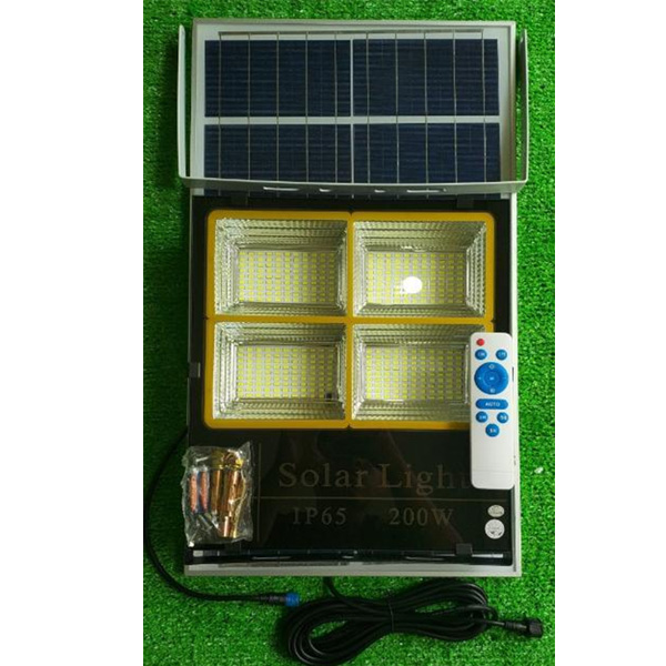 Đèn led năng lượng mặt trời VR84100 (100w)